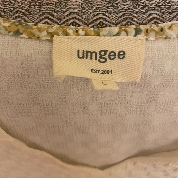 Umgee‎ Boutique Cream Dress- size L - Picture 4 of 5